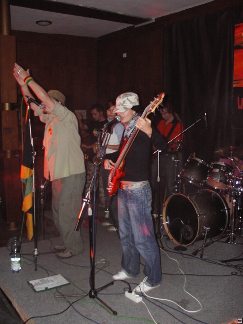 img00005.jpg