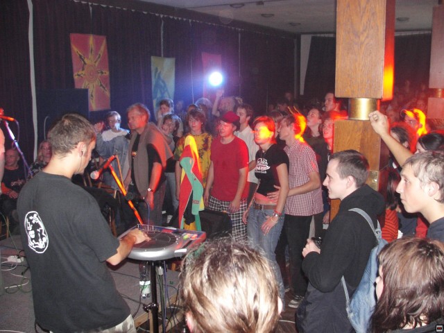 img00017.jpg